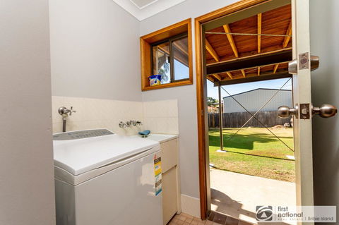 Family Holiday Haven On Boronia 100m To Beach - Sydney Tourism 4