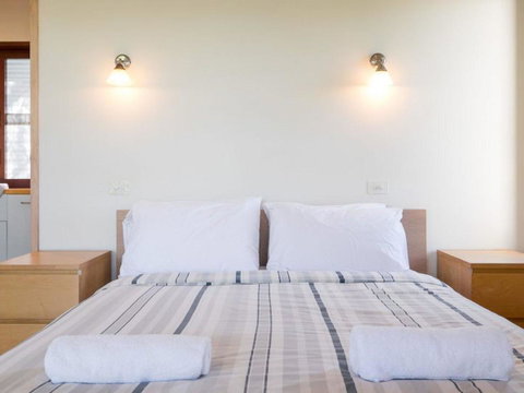 Laguna House - Sydney Tourism 12