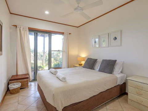 Claytons 1 By Discover Stradbroke - Sydney Tourism 14