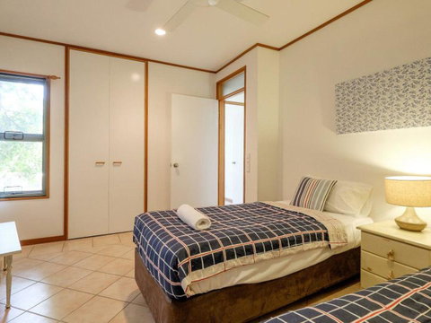 Claytons 1 By Discover Stradbroke - Sydney Tourism 24