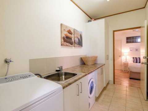 Claytons 1 By Discover Stradbroke - Sydney Tourism 20