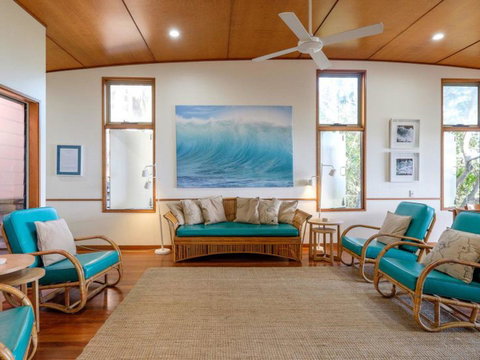 Claytons 1 By Discover Stradbroke - Sydney Tourism 13