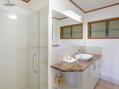 Claytons 1 By Discover Stradbroke - Sydney Tourism 19