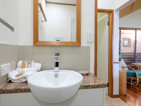 Claytons 1 By Discover Stradbroke - Sydney Tourism 10