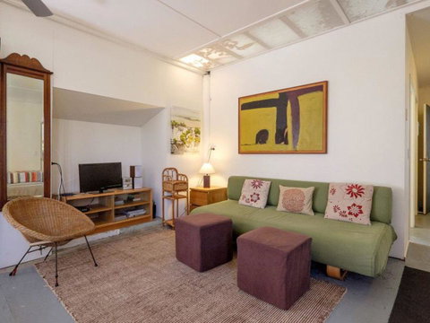 Eddies Place - Sydney Tourism 14