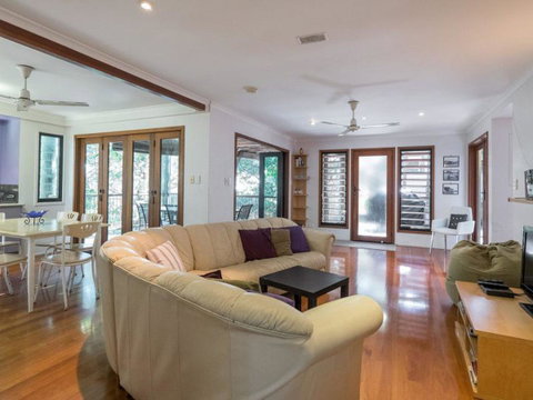 Billa Blue By Discover Stradbroke - Sydney Tourism 4