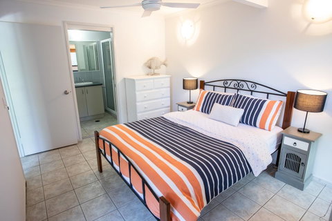 Point Break Beach House - Sydney Tourism 13