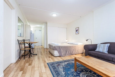 The Islander - Sydney Tourism 20