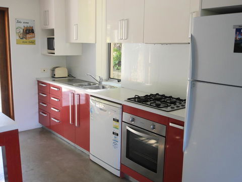 A AAA C-SHACK - Sydney Tourism 10