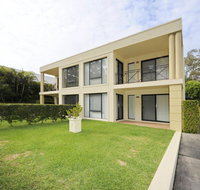 'Bagnall Views' 2/161 Government Rd - Stylish  modern duplex across the road to the waters edge - Sydney Tourism