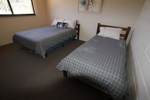 'Bay Dream' Upstairs Unit Three - Sydney Tourism 2