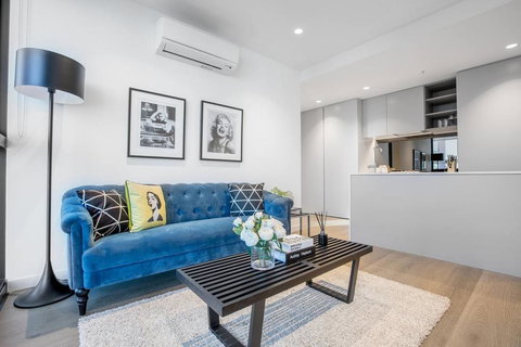 , HollywoodDream@2Bd2Bth Lv38, Free Tram, Mel CBD - Sydney Tourism 3