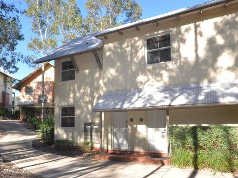 1 Bedroom Executive Villa Located Within Cypress Lakes - Sydney Tourism 3