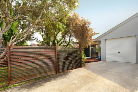 1/882 David Low Way Marcoola - 500 Bond, Linen Included, Pet Friendly - Sydney Tourism 0