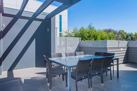 10 Sands Bvd - Sydney Tourism 3