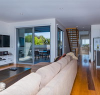 10 Sands Bvd - Sydney Tourism