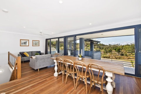 143 Matthew Flinders Drive, Port Macquarie - Sydney Tourism 0