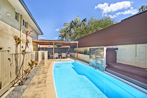143 Matthew Flinders Drive, Port Macquarie - Sydney Tourism 2