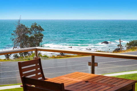 15 Beachpark Apartments - Sydney Tourism 3