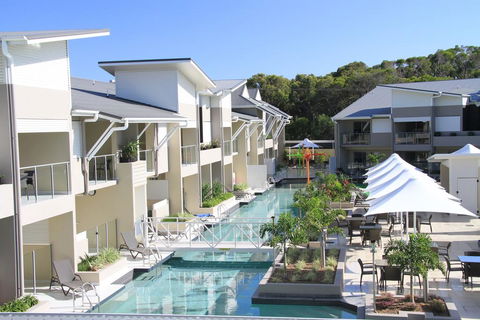 1770 Lagoons Central Apartment Resort - Sydney Tourism 0