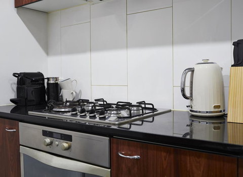 2 Bdrm 2 Bthrm Apt With Parking In Central CBD - Sydney Tourism 2