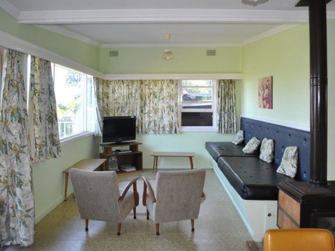 2 Rockpool Road - Sydney Tourism 2