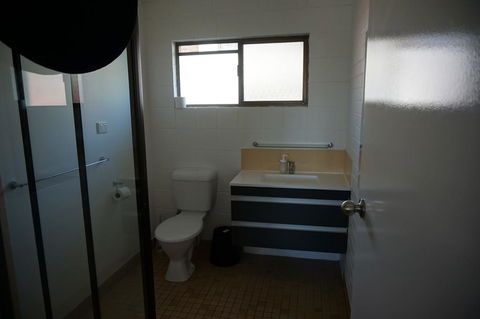 2-29 Rumbalara Avenue - Rainbow Beach, Bring Your Dog Or Your Cat Or Bring Both, Free Wi-Fi - Sydney Tourism 1