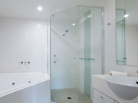245 'Pacific Blue', 265 Sandy Point Rd - Air Conditioned Unit With Resort Facilities And Linen Supplied - Sydney Tourism 3