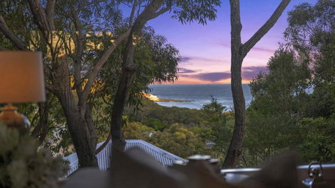 Beach, Bay, Bush And Heated Plunge Pool - Sydney Tourism 2