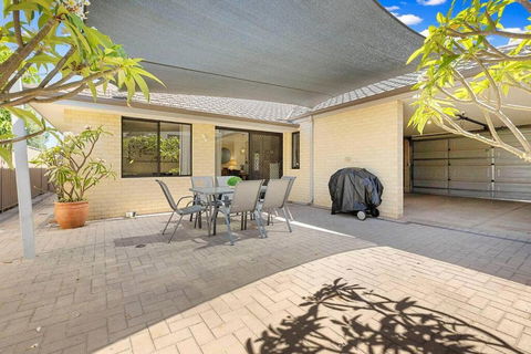Bentley Haven, Cozy Family Retreat - Sydney Tourism 4