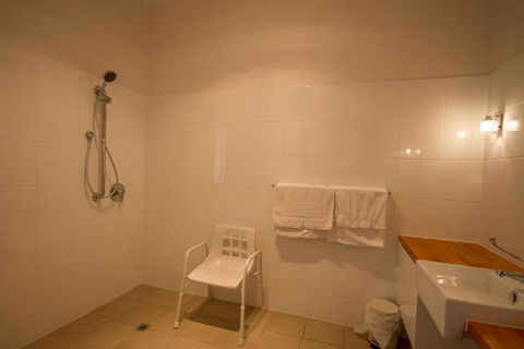 Birdwood Motel - Sydney Tourism 4
