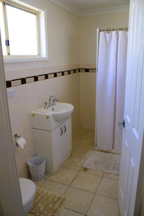Browns Rocks Caravan Park - Sydney Tourism 4