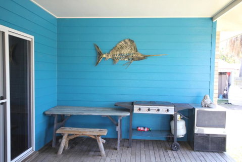 CASTAWAY BEACH HOUSE- NO Parties - NO Pets - Sydney Tourism 4