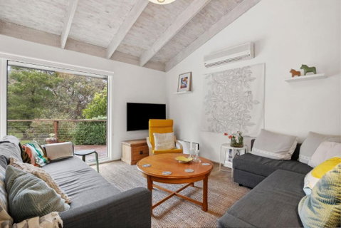 Darlana House - Sydney Tourism 3