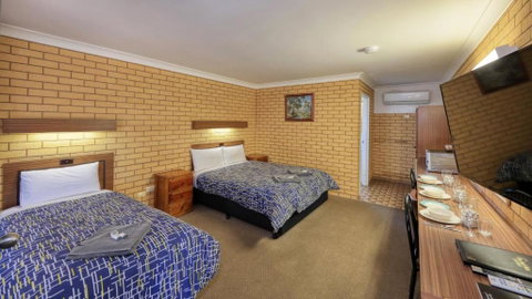 Darling River Motel - Sydney Tourism 4