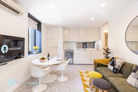 Darlinghurst Apt W A C Balcony Only A Walk To CBD - Sydney Tourism 4