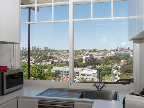 Dantosa Studio - Sydney Tourism 1