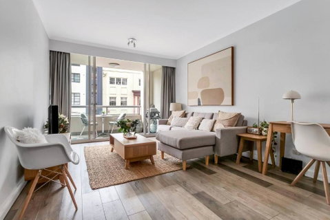 Darling Harbour Delight - A Pyrmont Scandi-chic Stay - Sydney Tourism 0