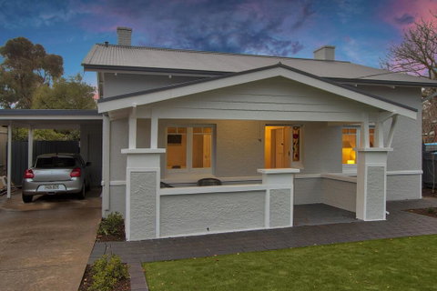 2BR Cottage With Parking Close To Adelaide CBD - Sydney Tourism 0