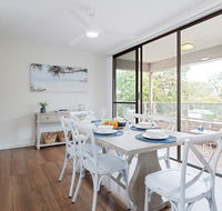 3 'Bangalee' 41 Soldiers Point Rd - Fantastic Waterfront Unit with Pool WIFI  Chromecast - Sydney Tourism