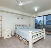 3 'Peninsula Waters' 2-4 Soldiers Point Rd - Beautiful Air Conditioned Unit with Pool Lift  WIFI - Sydney Tourism
