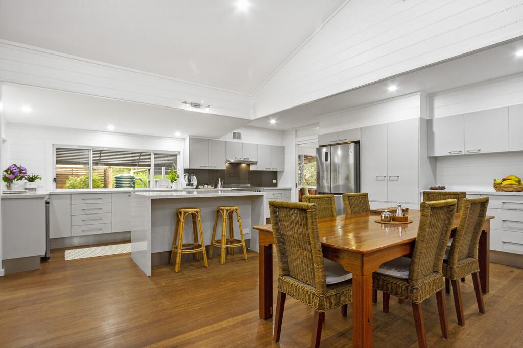 Narrawallee NSW Sydney Tourism