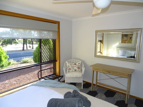 3 Pears On The Park McLaren Vale - Sydney Tourism 1