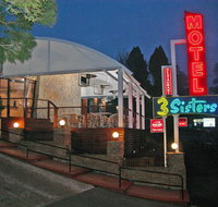 3 Sisters Motel
