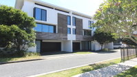 3/26 West Street-CBD Location