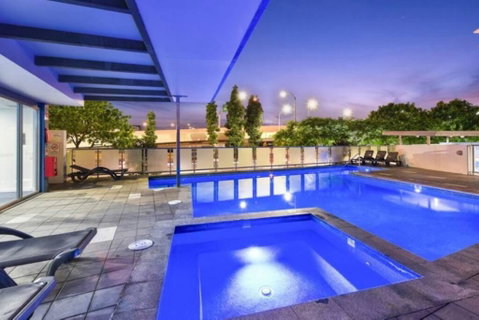 3br Stylish Apt CBD River & City Views Spa,Sauna,Pool,Netflix - Sydney Tourism 0