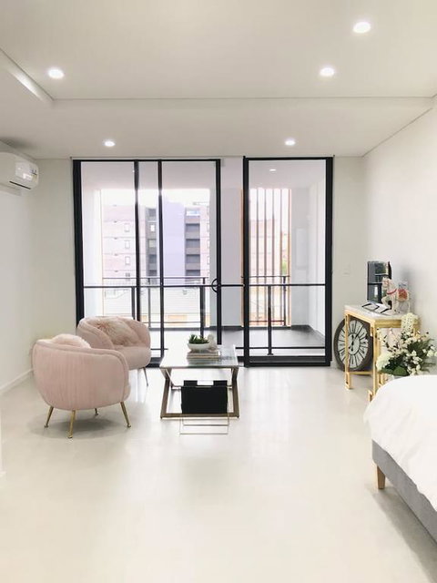 406 Studio Apartment - Sydney Tourism 3