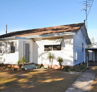 59 Wharf Street Opposite Bowling Club - Sydney Tourism