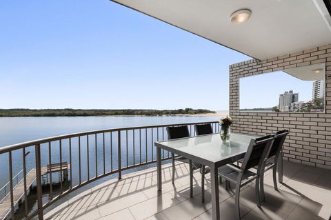 7 Wharf Street - Sydney Tourism 0