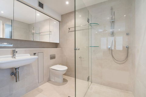7 Wharf Street - Sydney Tourism 2